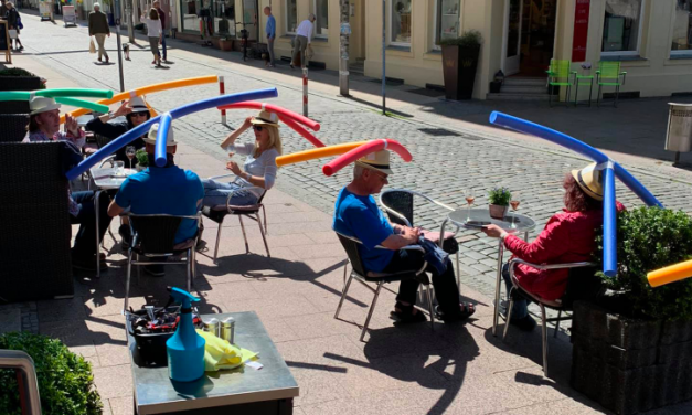 Ce bar allemand propose une idée insolite pour un apéro en terrasse malgré le virus